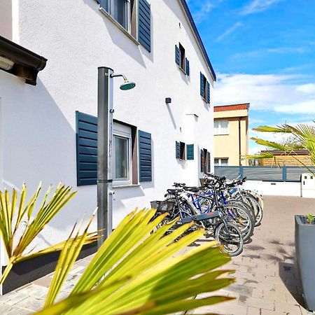 Apartments Rosini, 300M From The Beach With Shared Tavern And Bikes, Nin Eksteriør billede